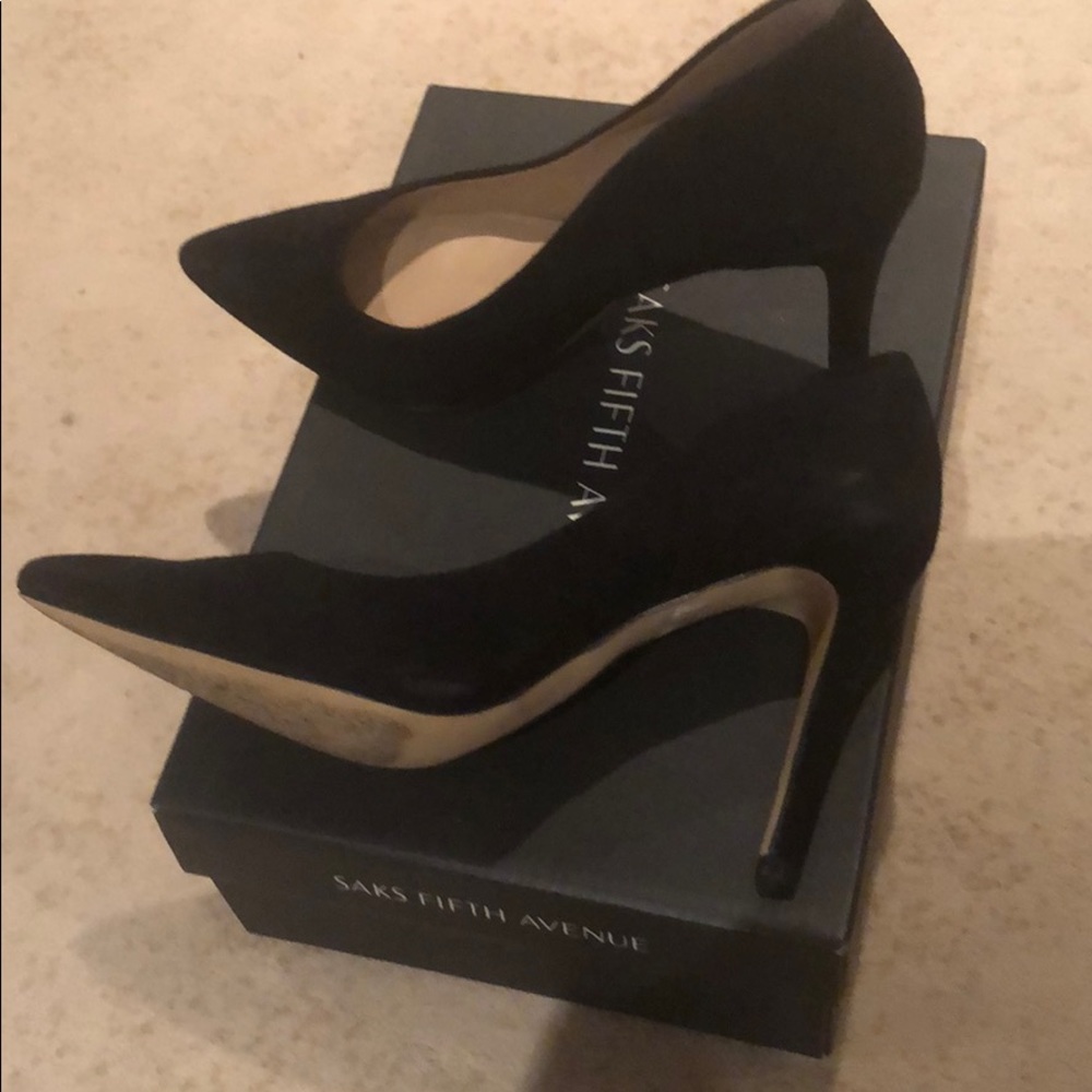 Shoes - Picture 2 of 3